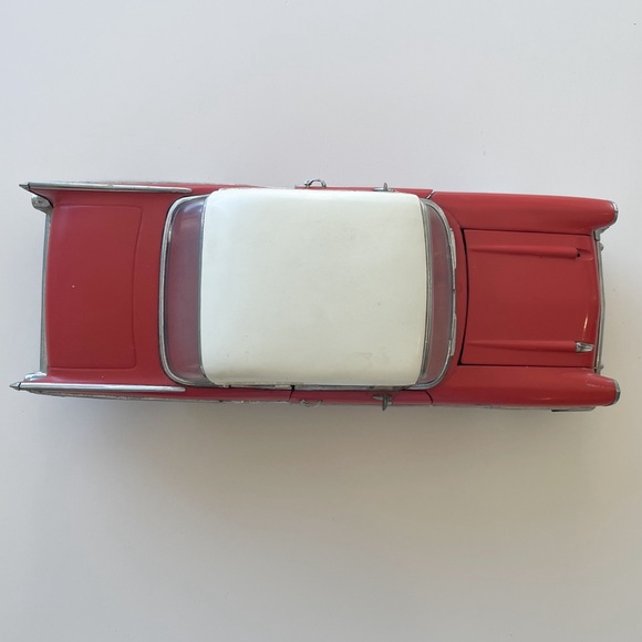 AMT 1957 Chevrolet 2 Door Hardtop Model - Picture 11 of 13